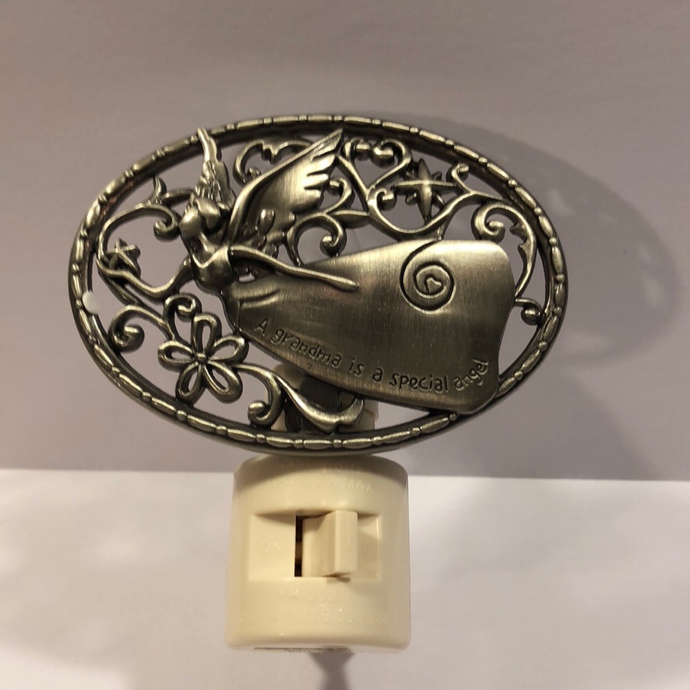Pewter night light ” A grandma is a special angel”